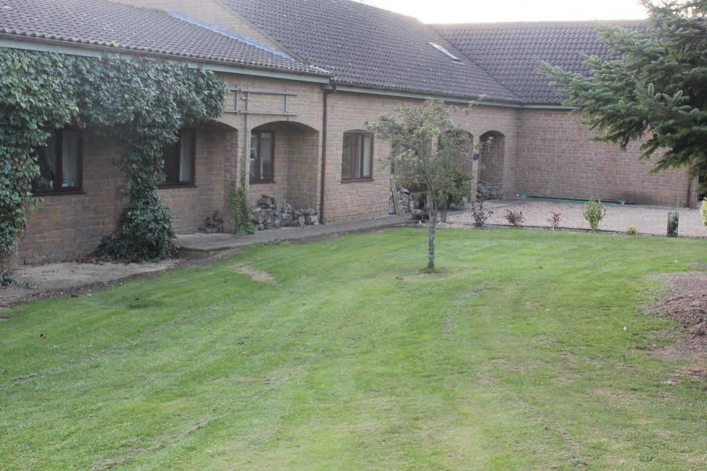Laundimer House Bed&Breakfast Corby Exterior foto
